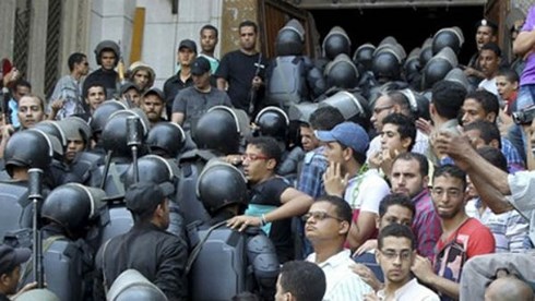 Ai Cập: Quốc hội gia hạn tình trạng khẩn cấp thêm 3 tháng