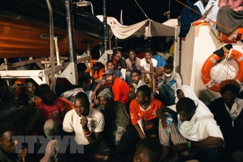 Bồ Đào Nha sẽ tiếp nhận một phần người di cư trên tàu Lifeline