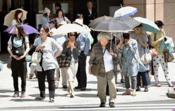 Nhật Bản hứng chịu đợt nắng nóng kỷ lục, ít nhất 24 người thiệt mạng