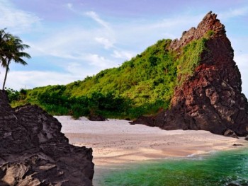 10 miệng núi lửa cổ "hiếm hoi thế giới" ít người biết ở đảo Lý Sơn