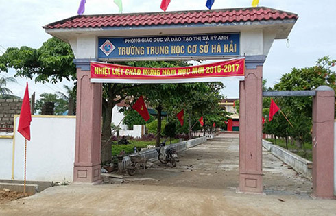phu huynh dong loat khong cho ca nghin hoc sinh di khai giang 14654