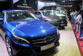 Cục Đăng kiểm yêu cầu triệu hồi gần 1.200 xe Mercedes-Benz lỗi hệ thống điện