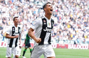 C.Ronaldo tỏa sáng rực rỡ giúp Juventus chiến thắng