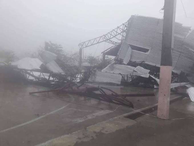 Sức tàn phá của bão Mangkhut khi quét qua các nước