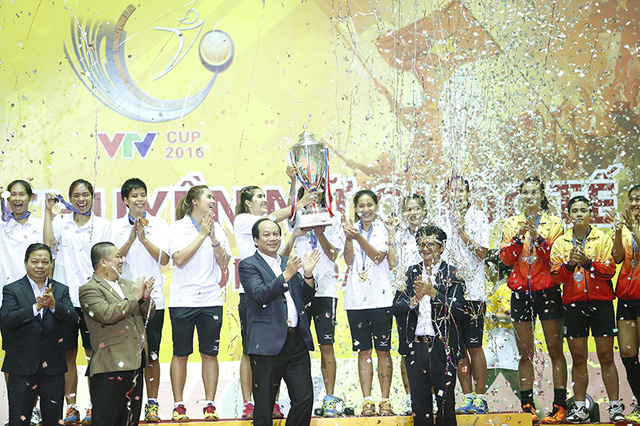 CLB Chonburi vô địch giải bóng chuyền VTV Cup 2016