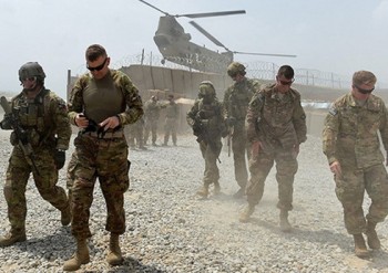 Afghanistan Tấn công gần căn cứ của NATO làm 2 người Mỹ thiệt mạng