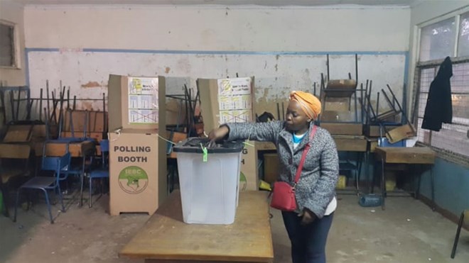 Người dân Kenya bắt đầu đi bỏ phiếu bầu cử lại tổng thống