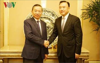 Bộ trưởng Tô Lâm gặp Phó tỉnh trưởng tỉnh Liêu Ninh (Trung Quốc)​