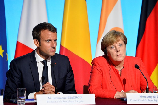 Pháp, Đức vẫn bất đồng về việc ngừng bán vũ khí cho Saudi Arabia