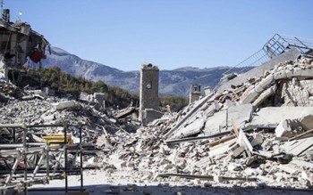 Lại xảy ra động đất 5 độ richter ở Italy