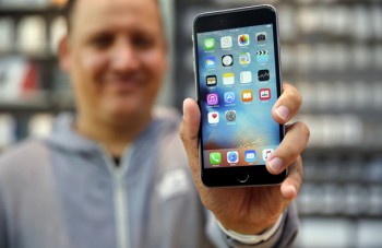 Apple đang đối mặt nhiều vấn đề lớn với iPhone