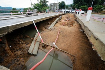 Khẩn trương xử lý sụt trượt nền đường Quốc lộ 1 đoạn qua tỉnh Phú Yên
