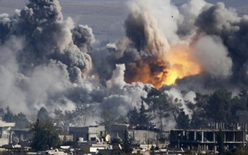 Không kích nhằm vào khu chợ ở Syria, 29 người thiệt mạng