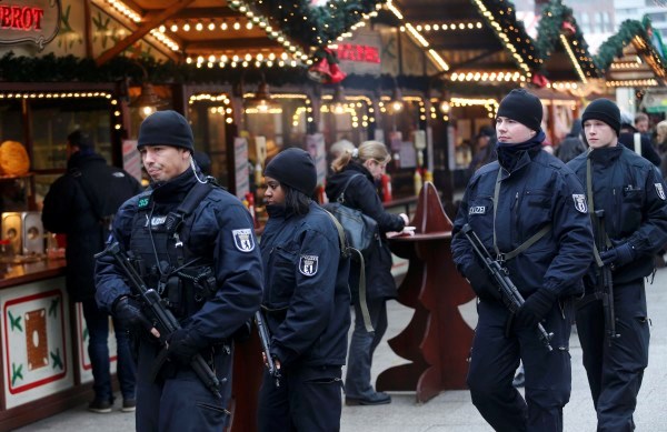 IS đe dọa tấn công các khu chợ ở châu Âu dịp Giáng Sinh