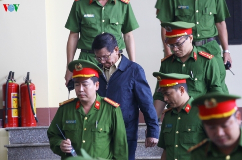 Phan Văn Vĩnh bị đề nghị 7 -7,5 năm tù, Nguyễn Văn Dương từ 11-13 năm tù