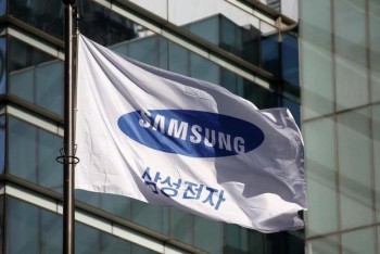 Sau tin chia tách, giá cổ phiếu Samsung tăng lên đỉnh của 40 năm