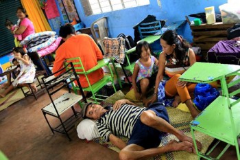 Philippines: Bão Nock-Ten đẩy hàng nghìn người phải đi sơ tán
