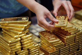 Giá vàng suy giảm phiên giao dịch sáng đầu tuần