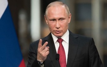 Tổng thống Putin bất ngờ thăm Syria và yêu cầu bắt đầu rút quân