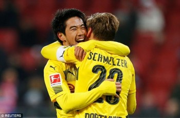 Dortmund giành chiến thắng đầu sau chuỗi 8 trận "siêu tồi tệ"