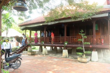 Nơi ở thân sinh Chủ tịch Hồ Chí Minh… mở cửa đón du khách lưu trú
