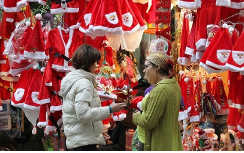 Hàng Việt chiếm ưu thế trên thị trường sản phẩm trang trí Giáng sinh