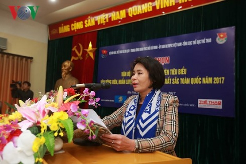 lang the thao viet nam bau chon vdv va hlv tieu bieu nam 2017