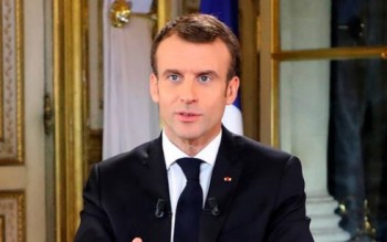 Ông Macron xin lỗi vì làm tổn thương dân Pháp