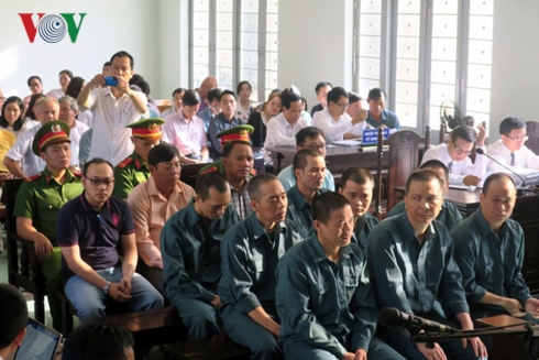 Bình Thuận: Xét xử vụ buôn lậu xăng dầu lớn nhất từ trước đến nay
