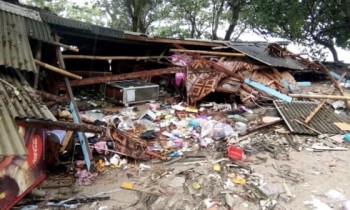 Sóng thần ở Indonesia: Số người chết tăng nhanh lên 168