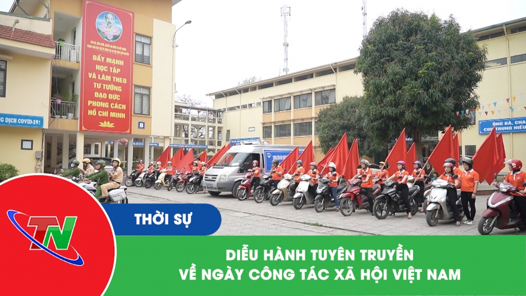 Diễu hành tuyên truyền về ngày công tác xã hội Việt Nam