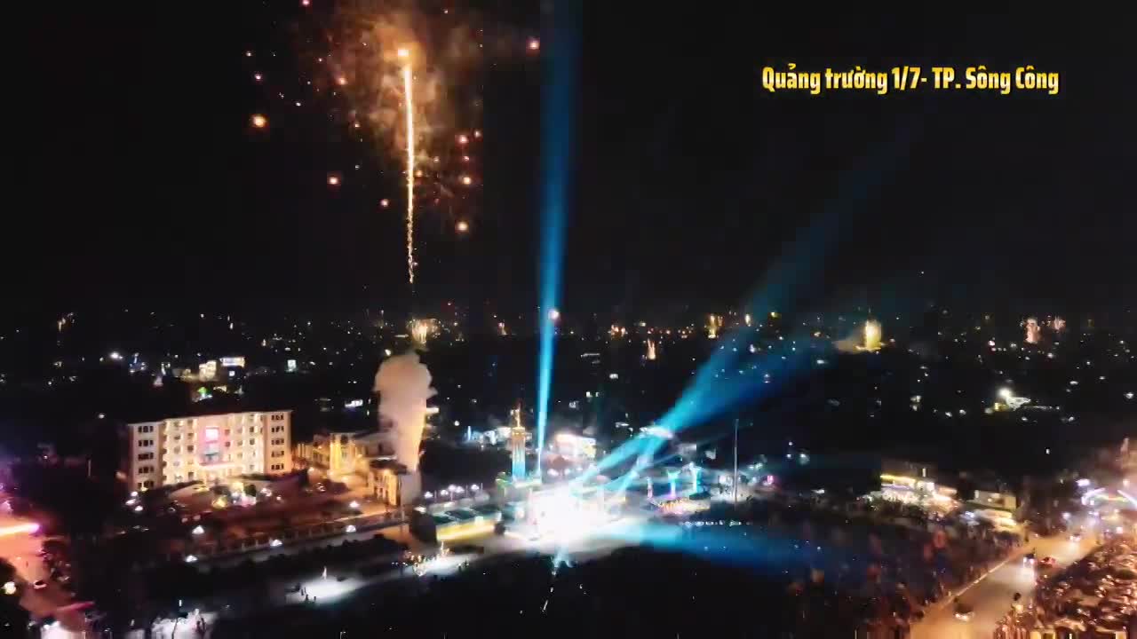 Màn bắn pháo hoa đêm Giao thừa Xuân Giáp Thìn 2024 tại TP Sông Công