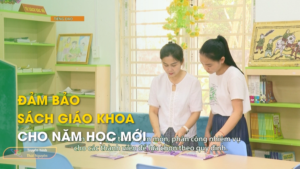 Đảm bảo sách giáo khoa cho năm học mới – Tiếng Dao