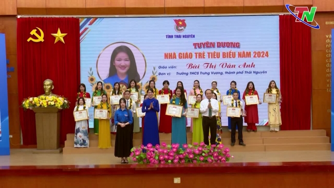 Thai Nguyen honors 42 outstanding young teachers